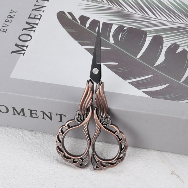 Exquisite Gradient - Colored Eyebrow Scissors with Unique Hollow
